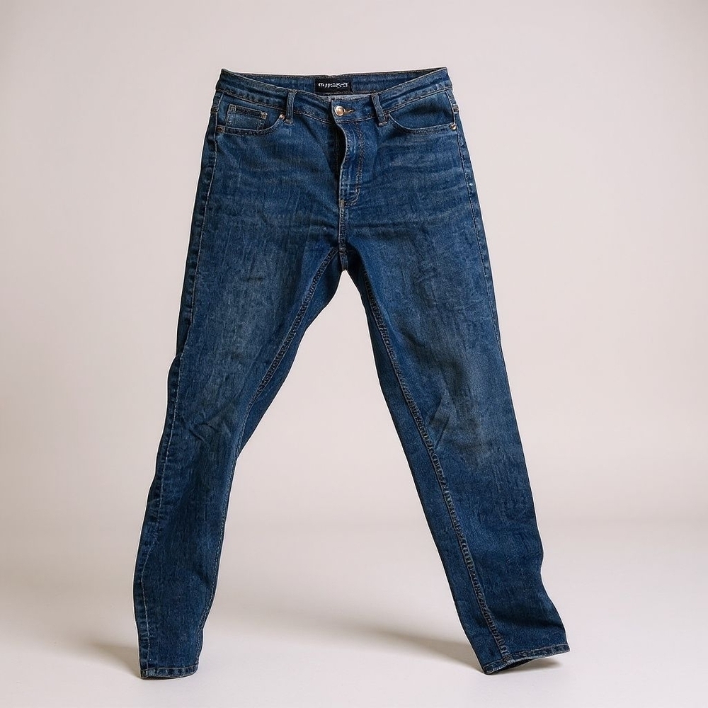 H&M Divided Jeans - Picture 2 of 3